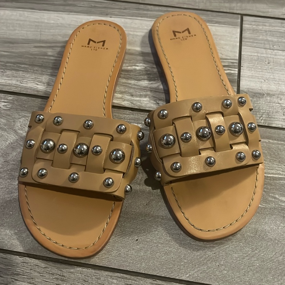 Marc Fisher sandals size 8